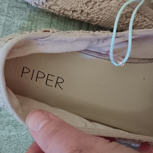 PIPER Light Pink Lacey Flats NWT - Picture 6 of 6